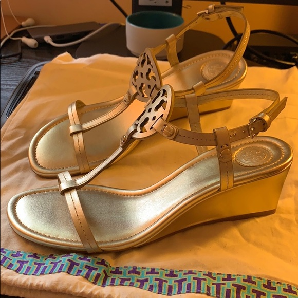 Tory Burch wedge sandals - Picture 4 of 4